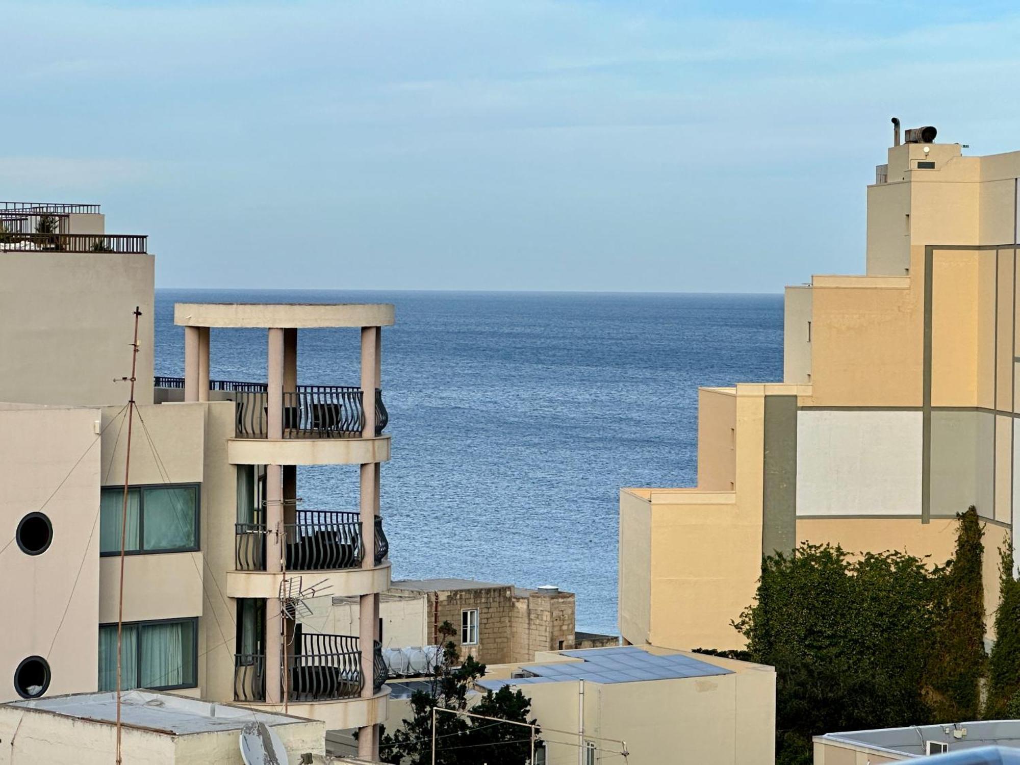 Paceville Sea View Penthouse With Jacuzzi! St. Julian's Exterior foto